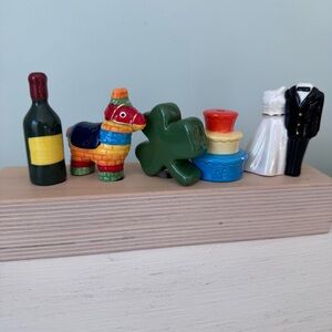 Nora Fleming Celebration Minis Wine Piñata Clover Cake Bride Groom Wedding